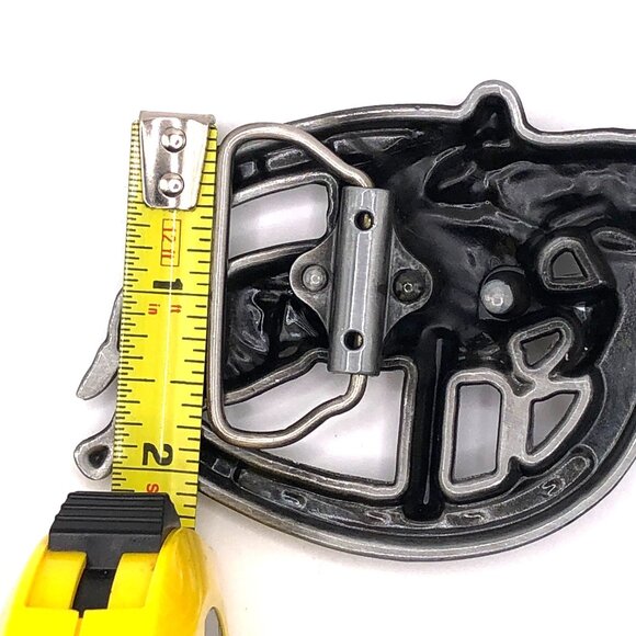 Equestrian-Inspired Horseshoe Belt Buckle — Great Statement Piece - Picture 5 of 9